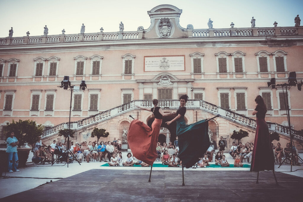 ©Elly Contini & Elisa Morabito